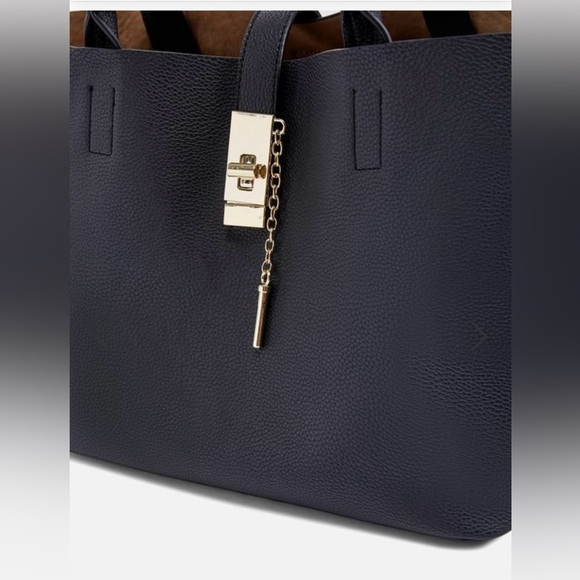 Black Satchel Faux Leather Bag - Picture 2 of 13